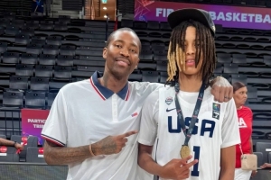 NBA尼克斯vs马刺进球集锦_NBA尼克斯vs马刺进球集锦在线观看_免费看直播