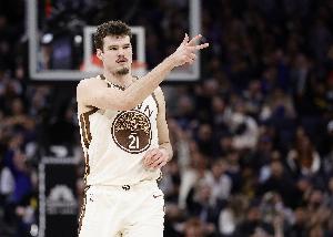 火爆NBA猛龙vs步行者直播_火爆NBA猛龙vs步行者直播在线观看_免费看直播